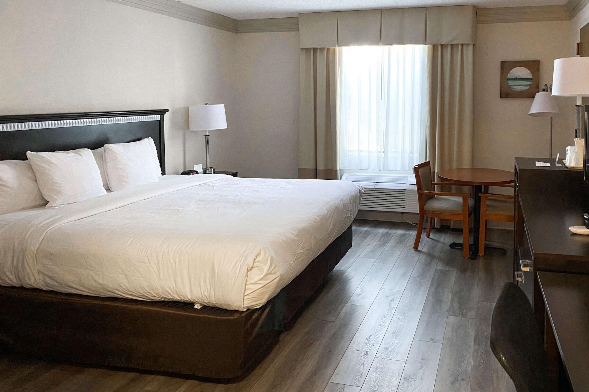 Clarion Hotel & Conference Center Toms River Dış mekan fotoğraf